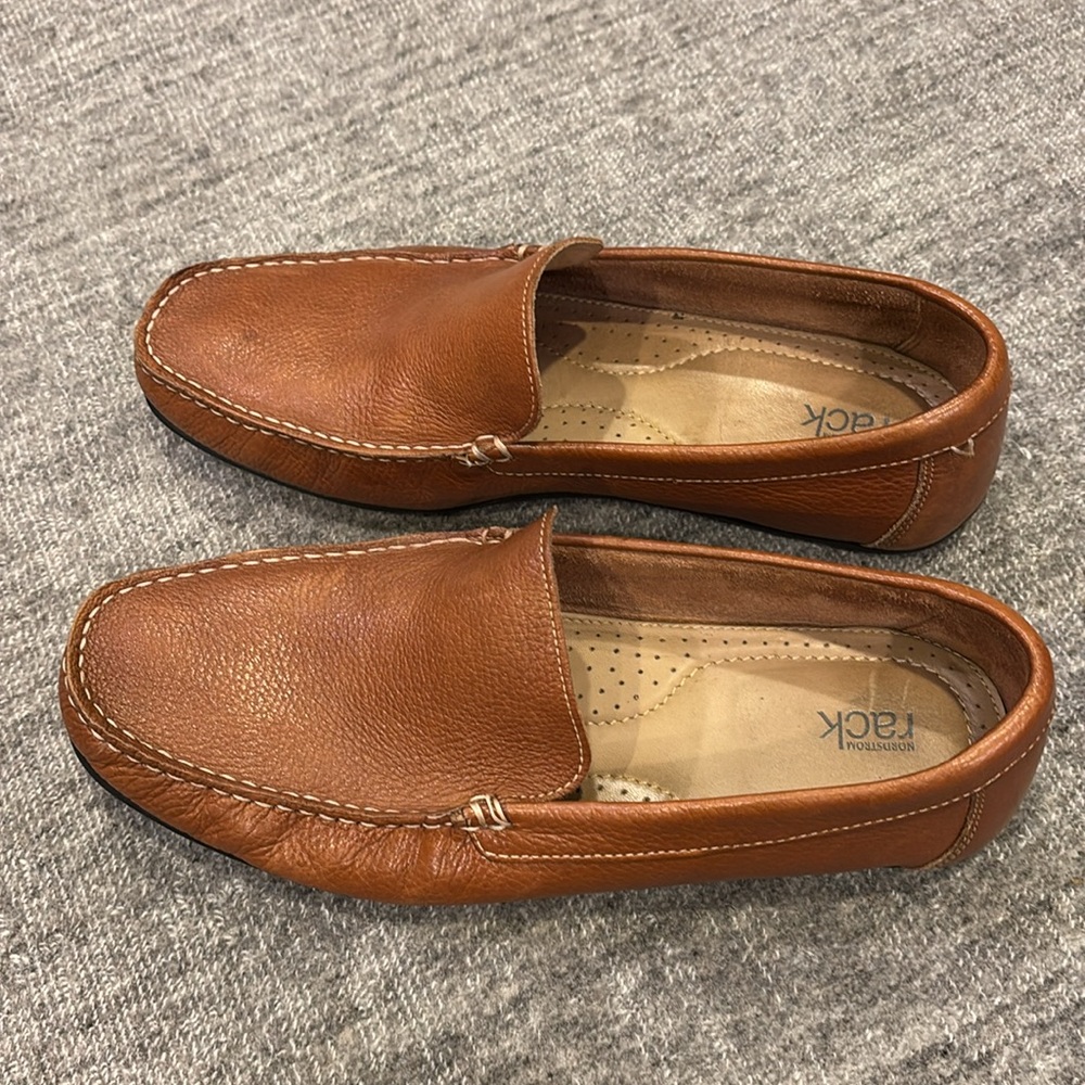Men's EUC Brown Loafers